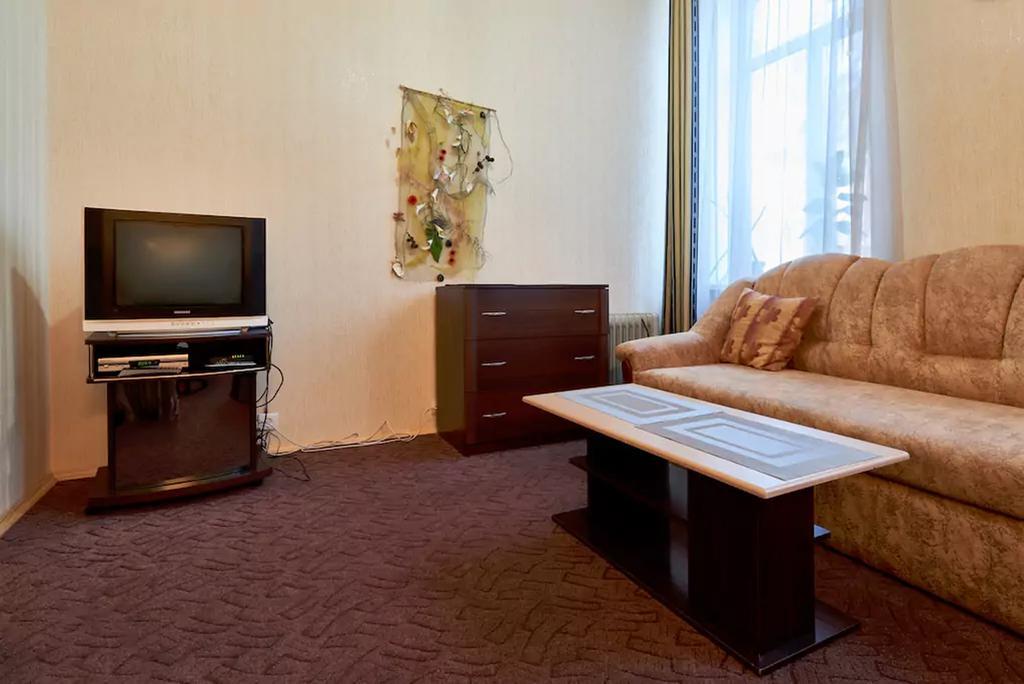 Home Hotel Apartments On Kontraktova Ploshcha Kijów Zewnętrze zdjęcie