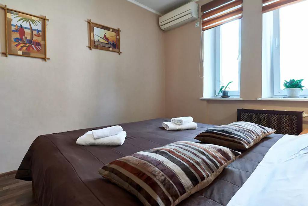 Home Hotel Apartments On Kontraktova Ploshcha Kijów Zewnętrze zdjęcie